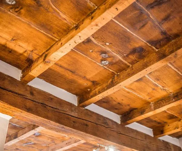 Lägenhet Santo Stefano Casa Vittoria